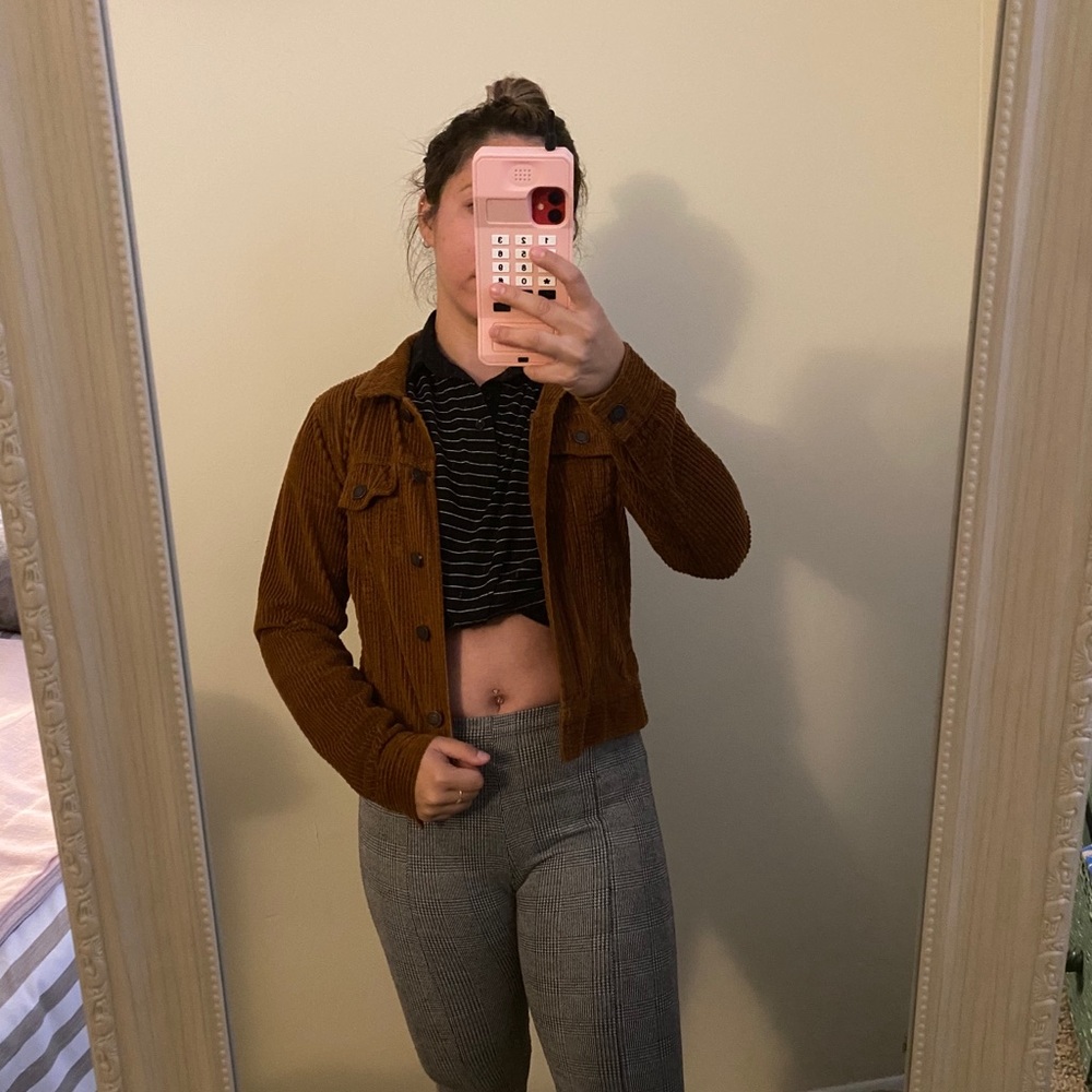 Top and Bottom - Picture 2 of 9